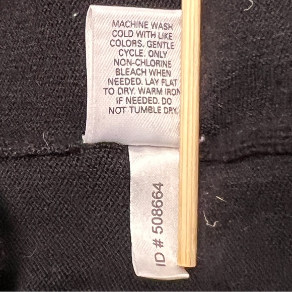 Express Design Studio Black Turtleneck Balloon Sleeve Sweater | Size: S - Picture 8 of 8